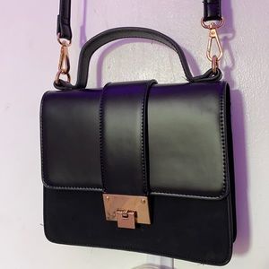 Forever 21 black bag 🖤❤️‍🔥
